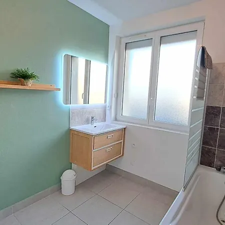 3 Etoiles De 63m2 *